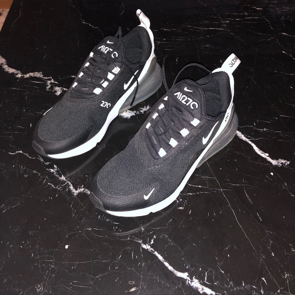 NIKE AIR 270 SNEAKERS IN BLACK AND WHITE